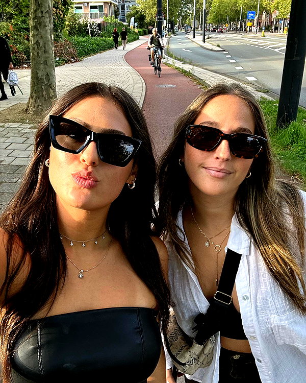 koralsarosi_ instagram image archive image