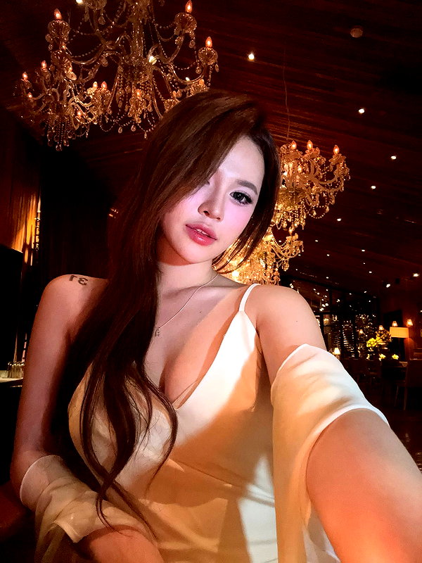 lyhythuedoxinh instagram image archive image