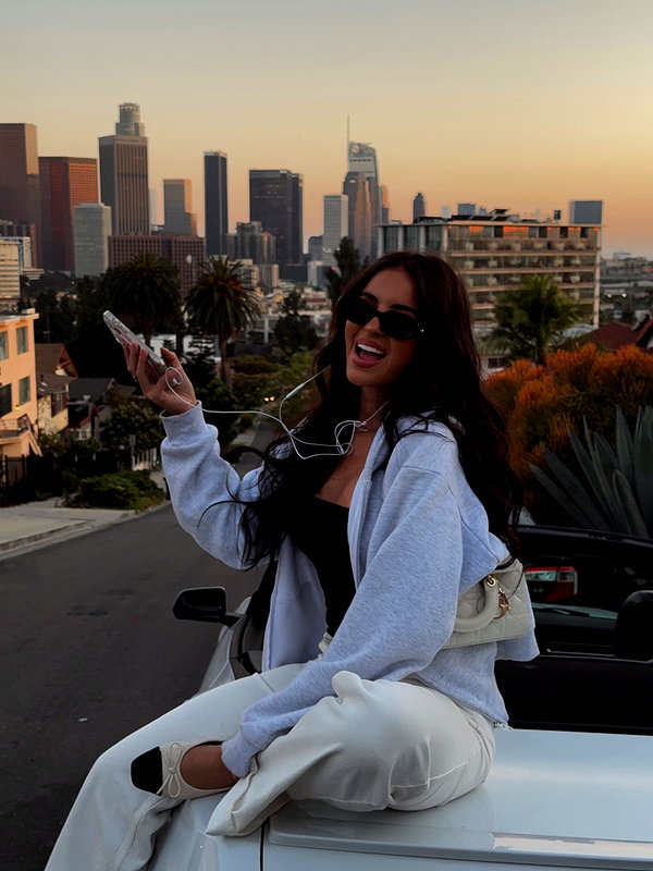 zoeliss instagram image archive image