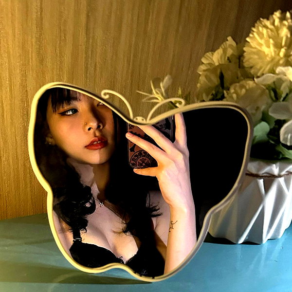 the.q.felicia instagram image archive image