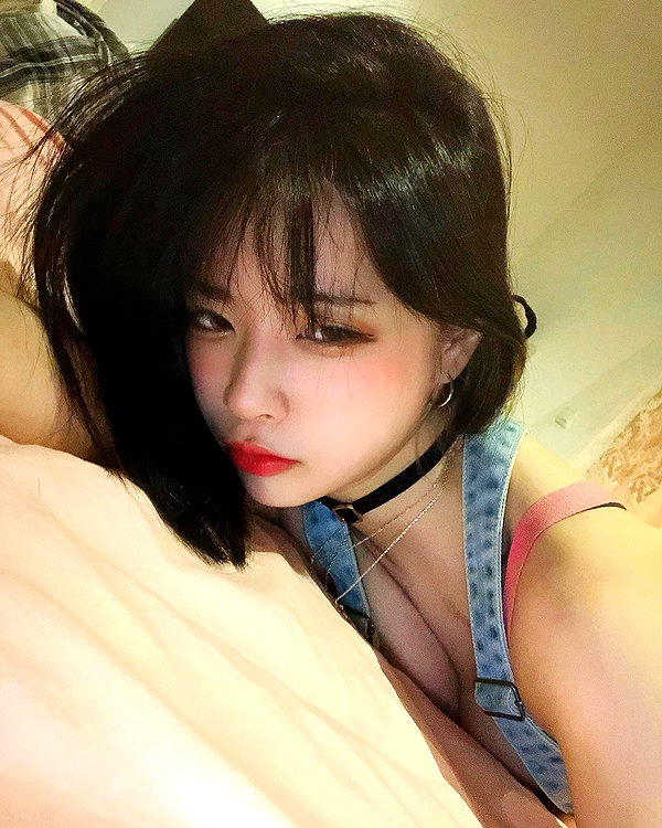 erokochiba instagram image archive image
