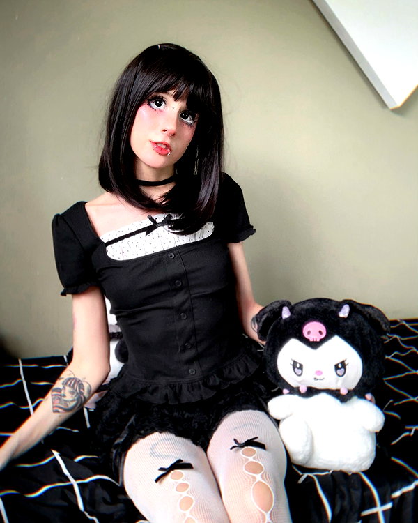 jadelaverne instagram image archive image
