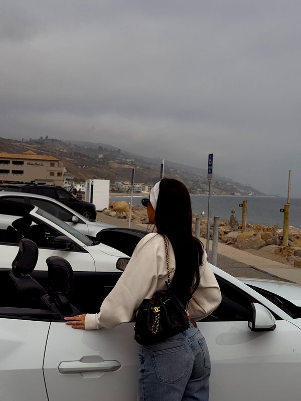 zoeliss instagram image archive image
