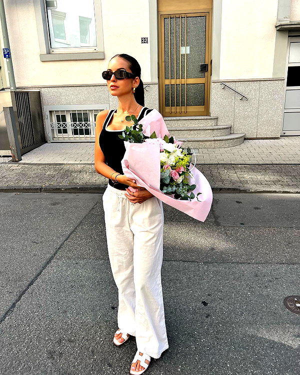 zoeliss instagram image archive image