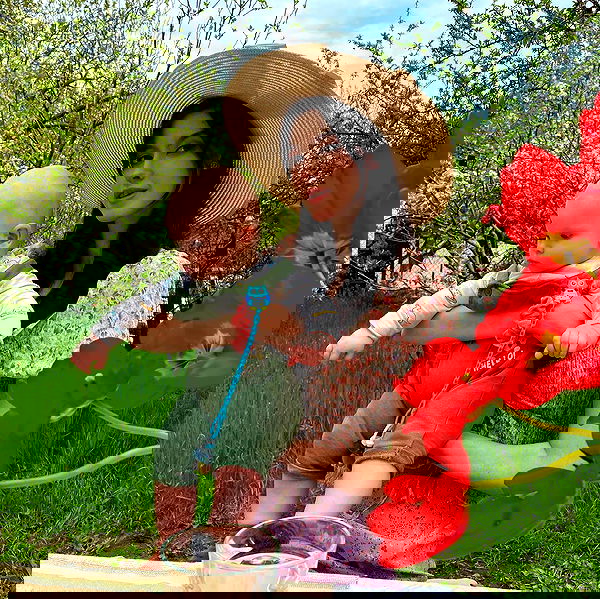 hanna_ky hanna_ky archive image