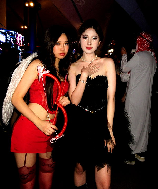 joycee.e instagram image archive image