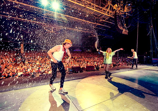 avrillavigne instagram image archive image