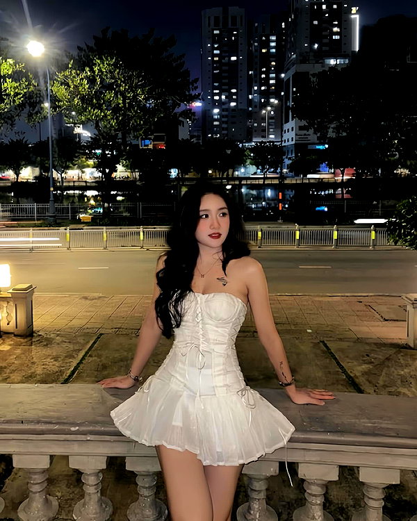 lyhythuedoxinh instagram image archive image
