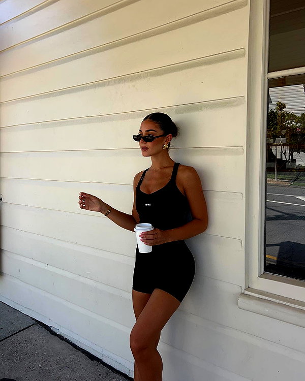 dekota_thompson instagram image archive image