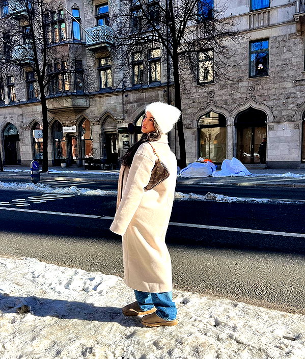 zoeliss instagram image archive image