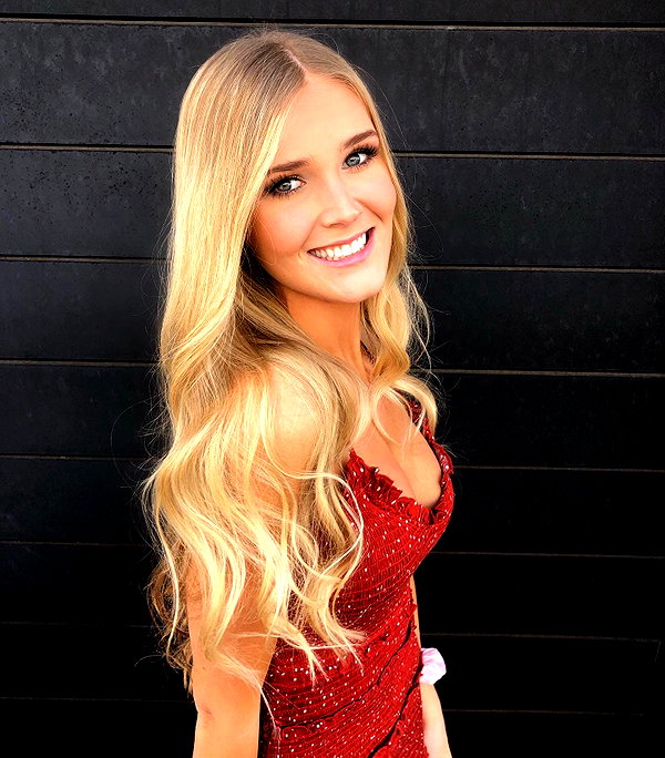allie_dunn instagram image archive image