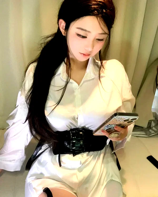 yingyinng_ instagram image archive image