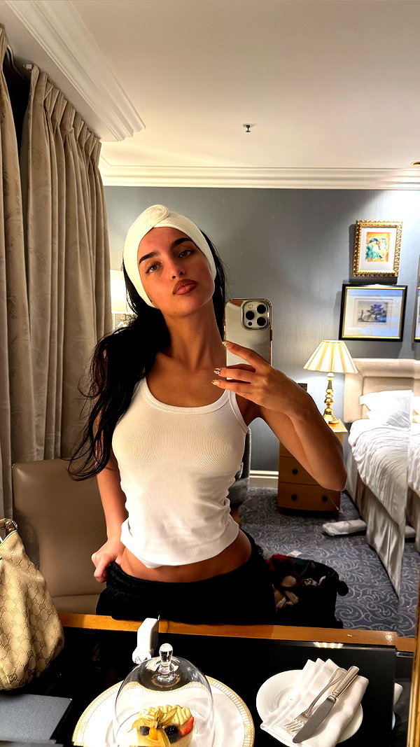 ellachristo instagram image archive image
