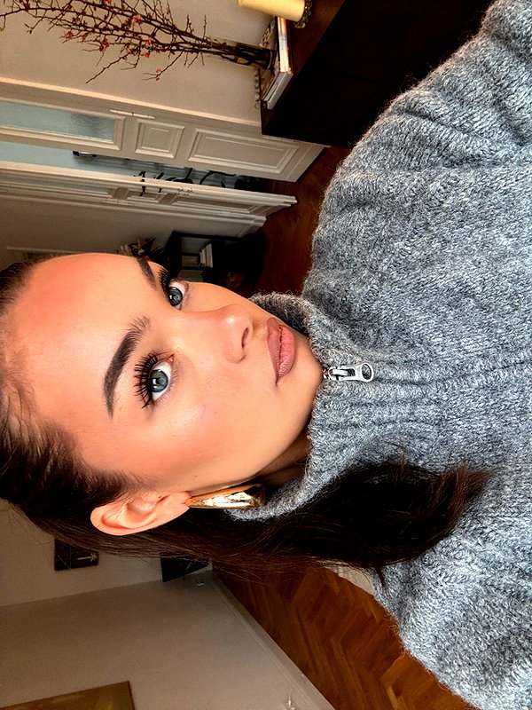 emmaaurora instagram image archive image