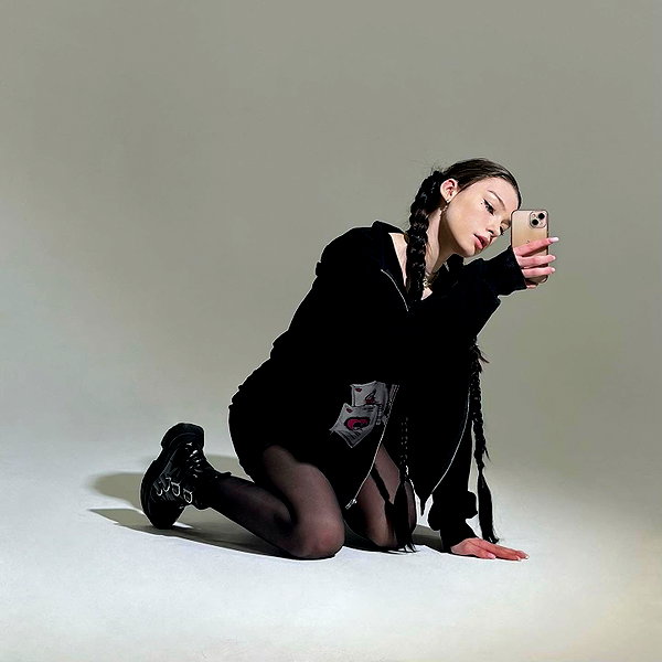 eva.mosevichhh instagram image archive image