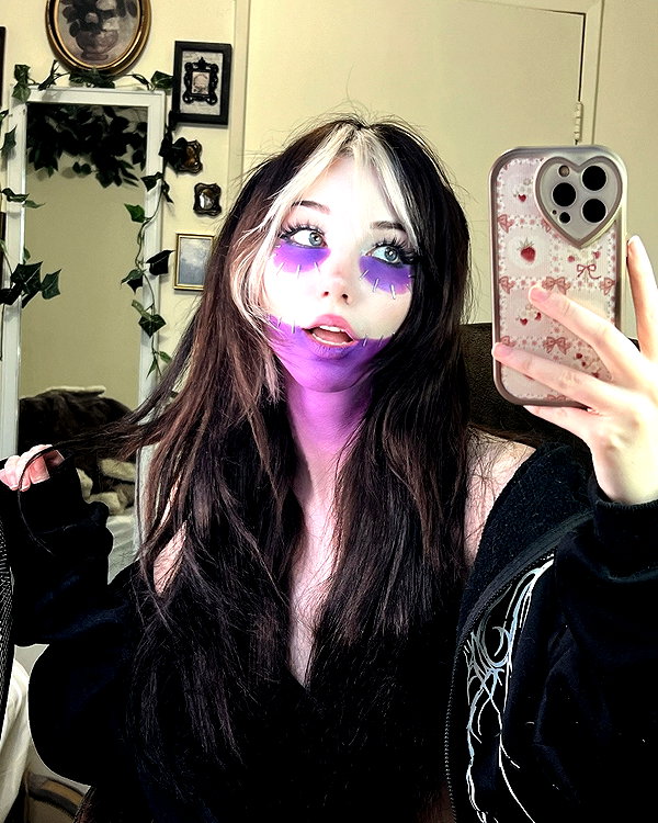 danielle.mercedie instagram image archive image