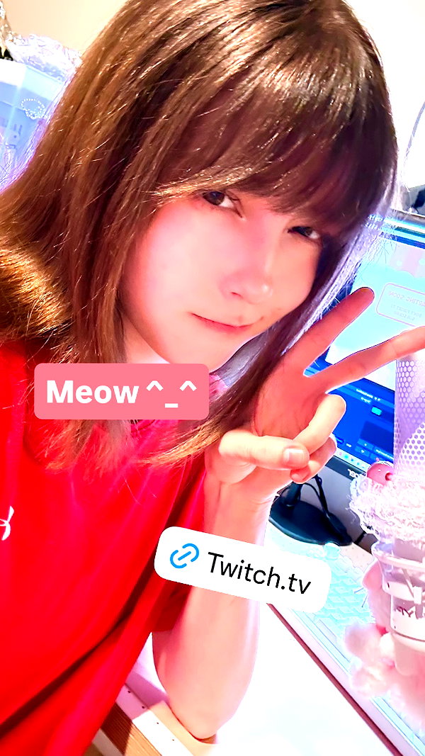 eviemeowie instagram image archive image
