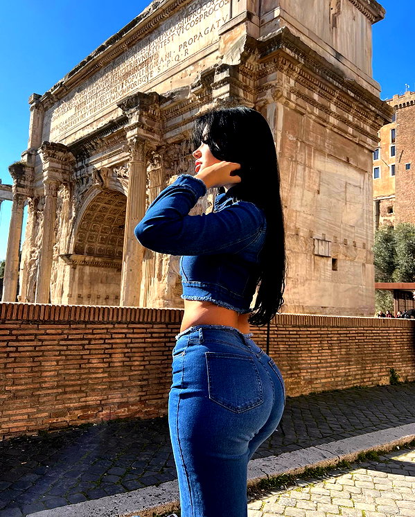 vanessa.rhd instagram image archive image