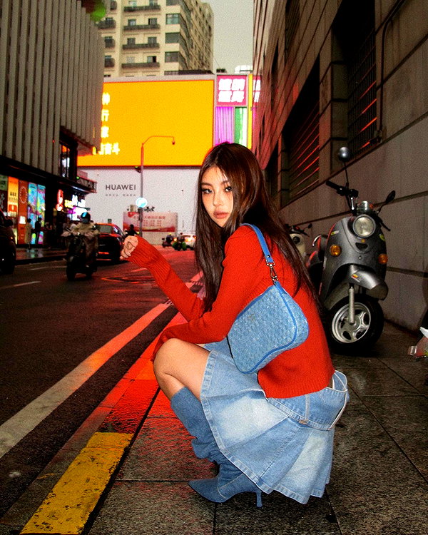 ll.lu1s instagram image archive image