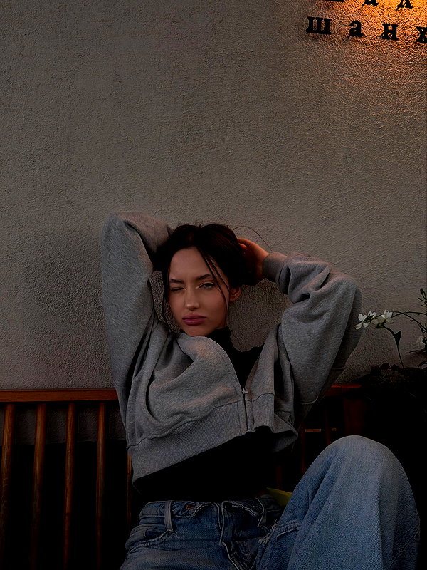 pol_cherie instagram image archive image