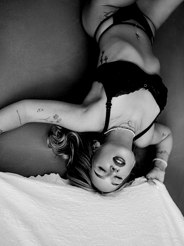 nina.kxs instagram image archive image