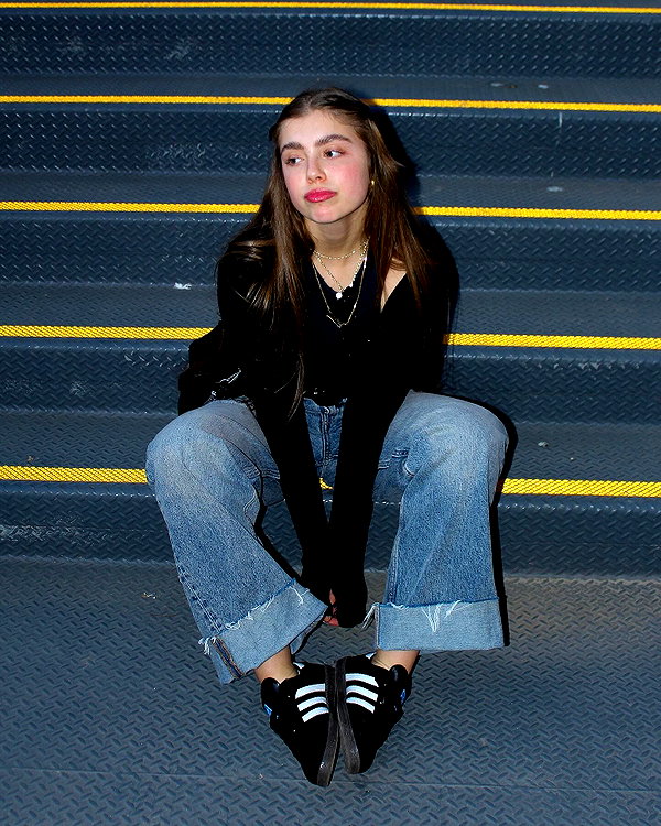 mishel_d_ instagram image archive image