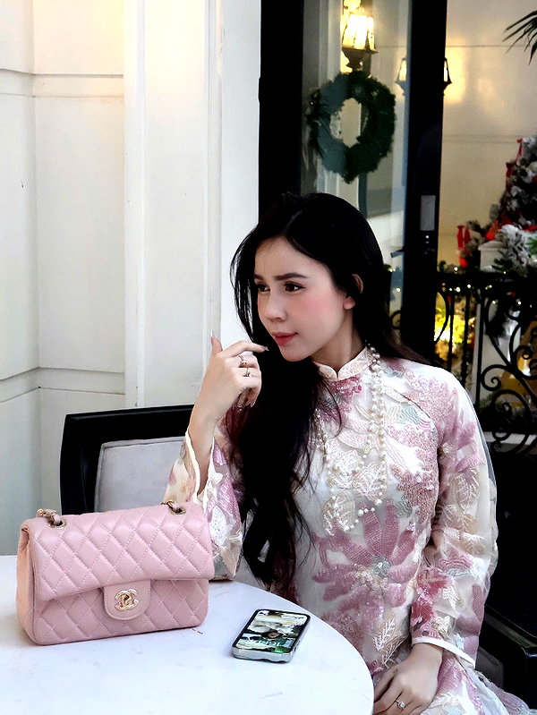 lyhythuedoxinh instagram image archive image