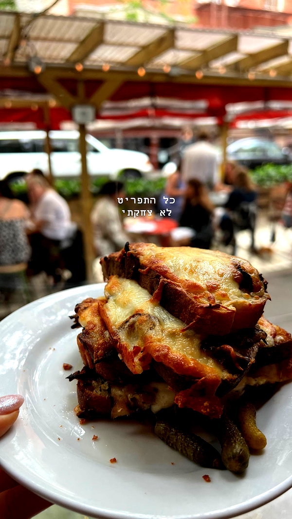 barzomer instagram image archive image