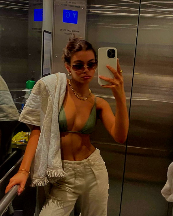 oliviaphillipps instagram image archive image