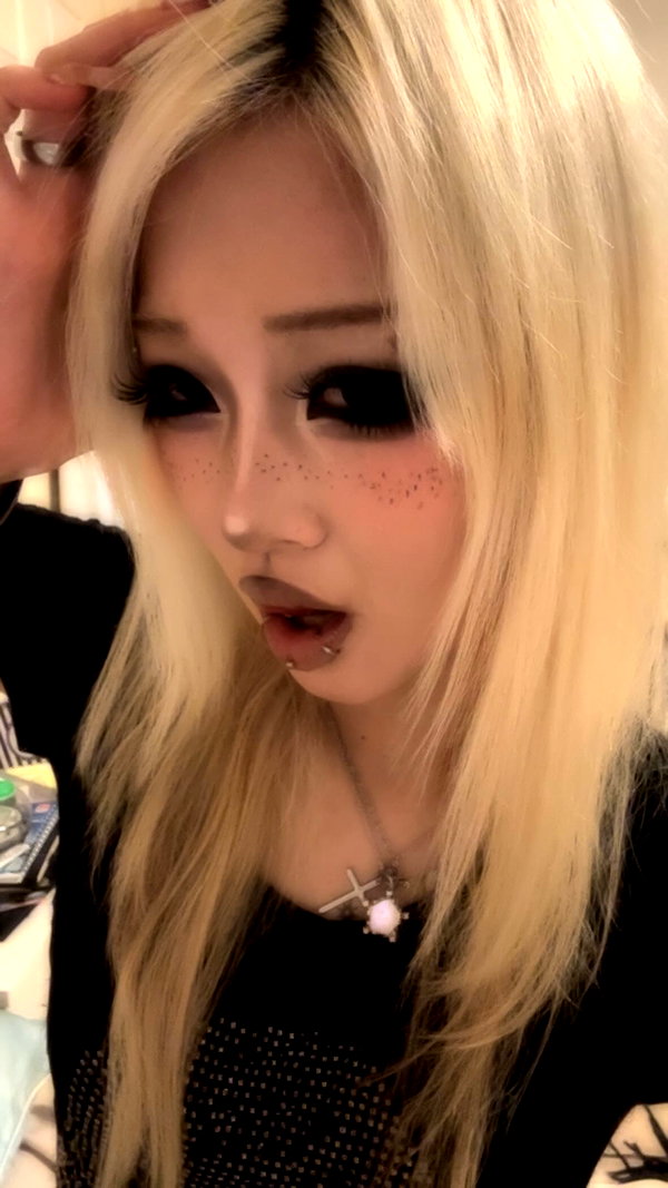 angelwithashotgunxx archive image