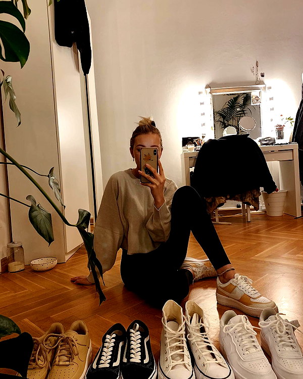 lilih instagram image archive image