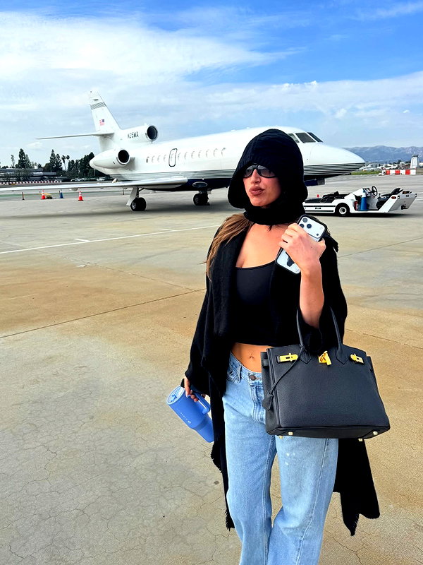 staskaranikolaou instagram image archive image