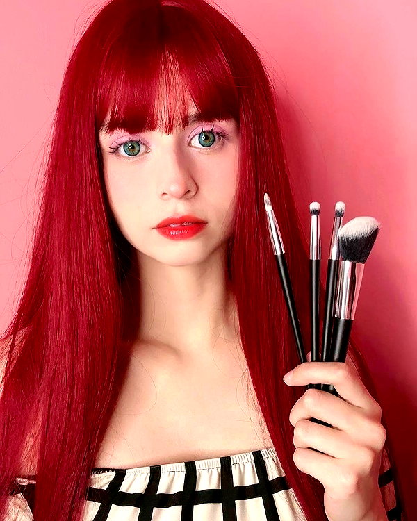luly1980s instagram image archive image