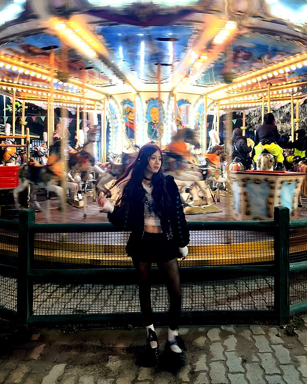 is2tian instagram image archive image