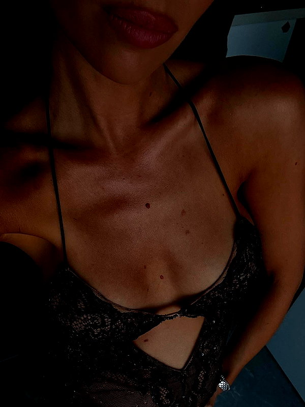 barzomer instagram image archive image