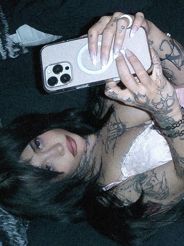 zommmbri instagram image archive image