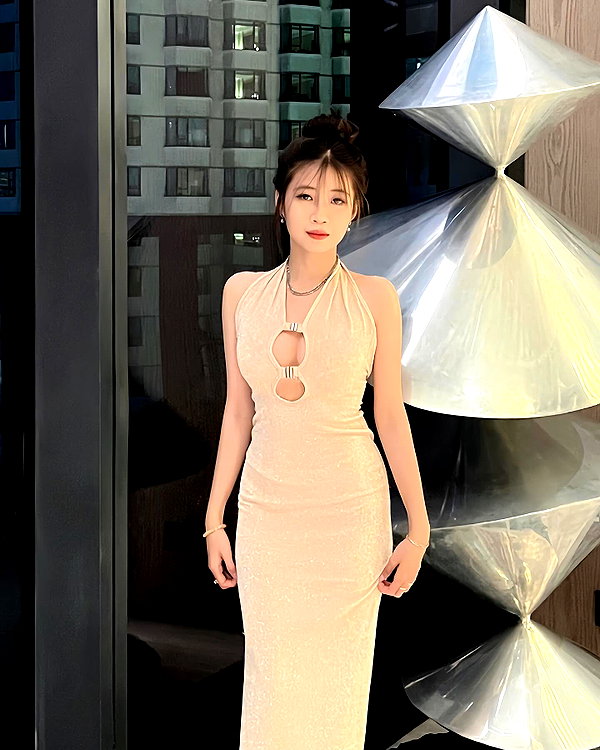 lyhythuedoxinh instagram image archive image