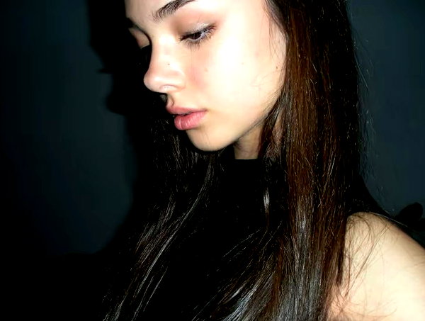 ameliaanav_ instagram image archive image
