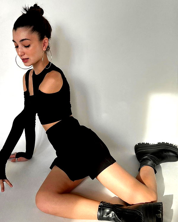 zarinamartinna instagram image archive image