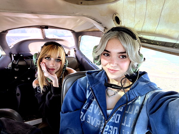 Archived image from @iluvmeww on Instagram
