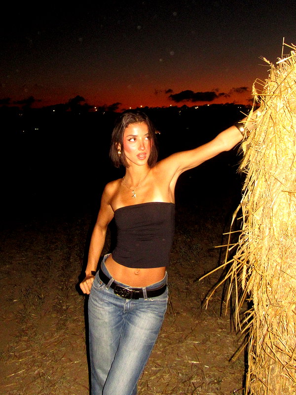 efrat_elmalich instagram image archive image