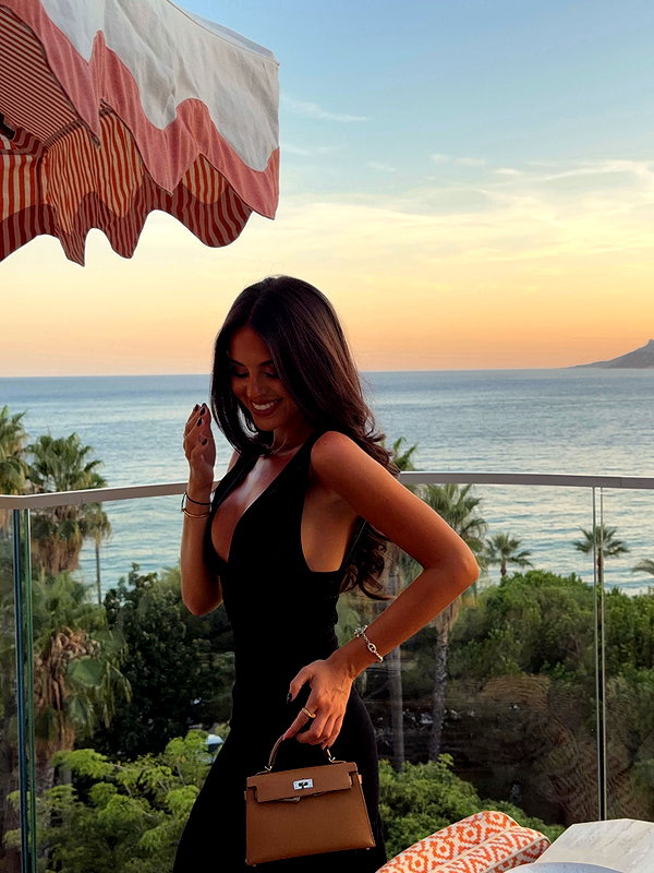 zoeliss instagram image archive image