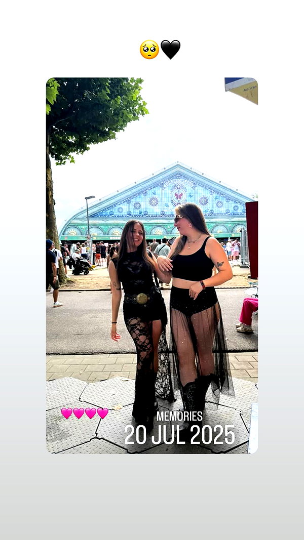 nicole.shpo instagram image archive image