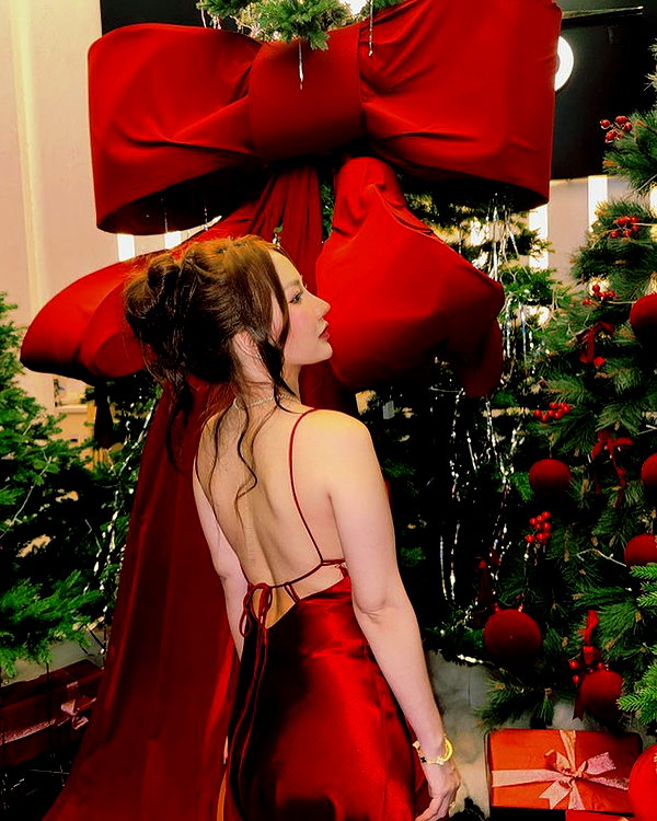 lyhythuedoxinh instagram image archive image