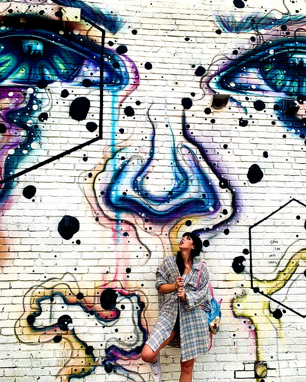 yeahimcaroline instagram image archive image