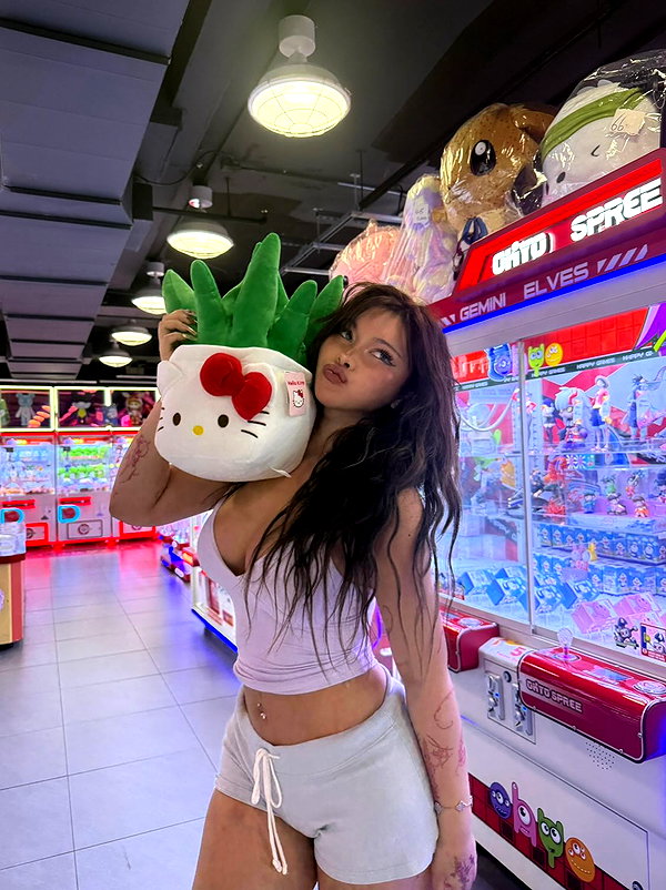 diakimeko instagram image archive image