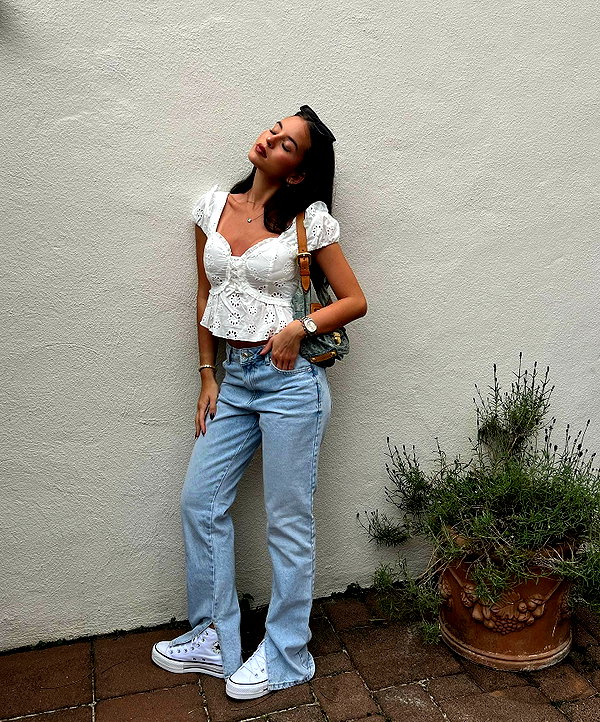zoeliss instagram image archive image