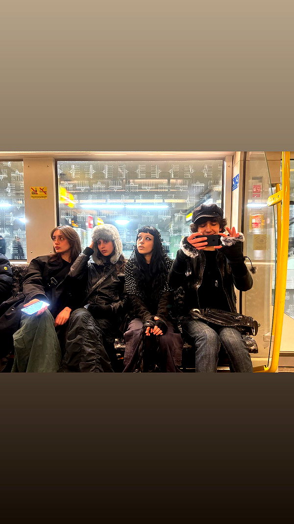 roni_roth instagram image archive image