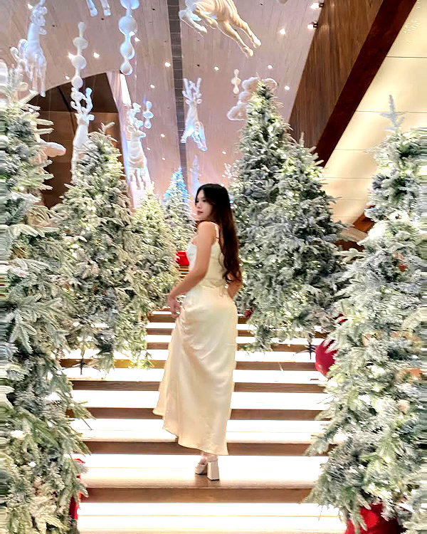 lyhythuedoxinh instagram image archive image