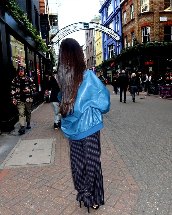 ellianawalmsley instagram image archive image